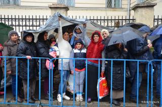 Cu mic, cu mare, la Sfânta Parascheva