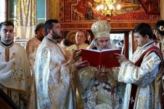 Resfințirea bisericii din Parohia Albele, Protopopiatul Oneşti