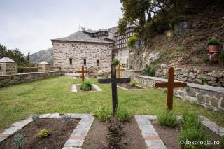 Cântări din slujba Utreniei - Corul Mănăstirii Simonos Petras
