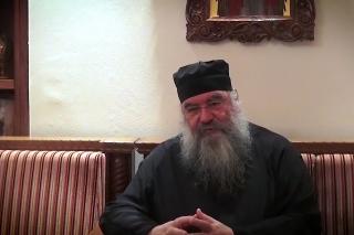 (Video) Mitropolitul Athanasie de Limassol – Amintiri despre Părintele Dionisie de la Colciu