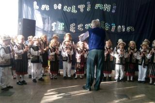 „Reperele spirituale sunt importante pentru elevii noştri“
