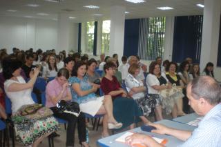 Simpozion județean la Şcoala Gimnazială “Spiru Haret” din Bacău