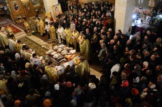 „Sfântul Nectarie a trăit o viaţă marcată de multă smerenie”
