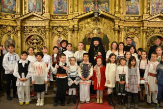 Biserica „Sfântul Nicolae” din Bocșa, la ceas de sărbătoare