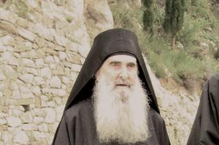 Părintele Arsenie Simonopetritul – monahul care făcea metanii și toată noaptea rugăciune