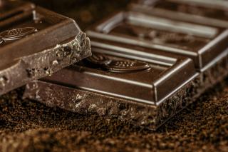 Fructele de pădure, ciocolata amăruie și vinul roșu pot preveni diabetul de tip 2