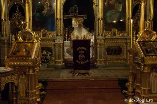 Trei mari sărbători aduce ziua de 1 ianuarie - cuvântul IPS Teofan în prima zi din an