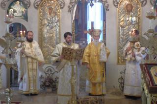 Slujire arhierească la hramul Parohiei Pojorâta 2