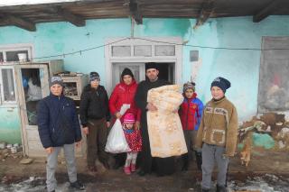 Proiectul misionar-filantropic „Iarna pe uliţă”