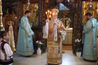 Sfântul Proroc Ioan Botezătorul, sărbătorit la Catedrala arhiepiscopală din Suceava prin Liturghie arhierească