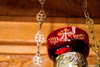 candelă atârnată