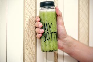 Smoothie hrănitor cu fructe