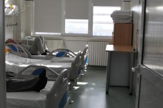 Proiect social în Arhiepiscopia Romanului şi Bacăului dedicat tinerilor cu boli terminale