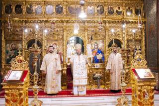 Duminica „Izgonirii lui Adam din Rai”, la Catedrala Patriarhală din Bucureşti