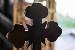cruce de lemn