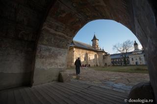 Mitropolitul Sofronie Miclescu al Moldovei: retragerea din scaun și trecerea la cele veșnice