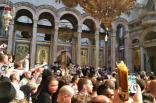 Lumina Sfântă a venit la Ierusalim