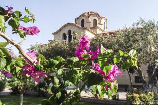(Foto) Biserica Sfântul Nectarie din Faliraki – Insula Rodos, Grecia