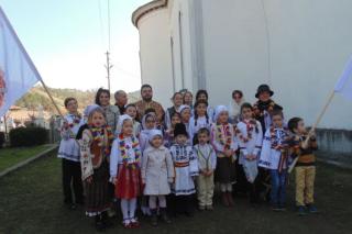 Eroii de la Fântâna Albă, comemoraţi în Parohia Asău