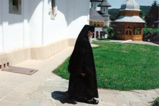 Cum şi-a încheiat călătoria acestei vieţi unul dintre marii călugări ai zilelor noastre, monahul Vartolomeu Todirican
