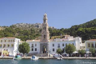 Mănăstirea Arhanghelului Mihail din insula Symi - Grecia (galerie FOTO)