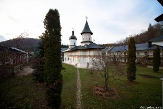 Mănăstirea Secu