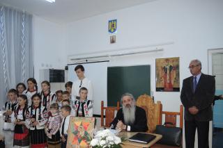 Preoții din Protopopiatul Săveni au dezbătut tema „Preotul şi tânărul împreună pe drumul către Dumnezeu“