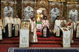 Sfinte Liturghii şi privegheri pentru buna desfăşurare a Sfântului şi Marelui Sinod