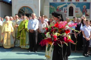Liturghie arhierească la Mănăstirea Bogdăneşti