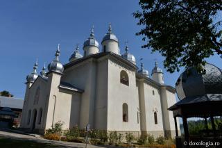 Mănăstirea Horaița