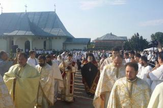 „Sufletele noastre se sfinţesc prin Biserica lui Dumnezeu“
