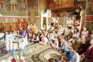 Şcoala de vară „În grădina Maicii Domnului“