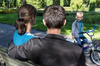 familie în parc