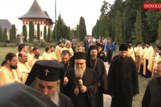 (VIDEO) Patriarhul Ioan al X-lea în Mitropolia Moldovei și Bucovinei