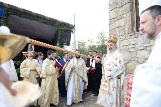 Cea mai nordică biserică de pe teritoriul țării noastre, sfințită de IPS Mitropolit Teofan