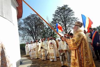 Slujbe arhiereşti săvârşite în Duminica dinaintea Înălţării Sfintei Cruci