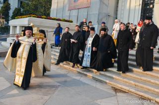 Moaştele Sfântului Cuvios Neofit Zăvorâtul se întorc în Cipru