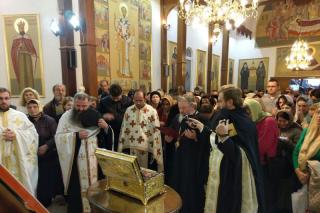 Moaştele Sfântului Cuvios Efrem cel Nou au fost aduse la Paraclisul Catedralei Mântuirii Neamului