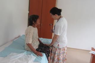 Caravană medicală în Parohia Curături