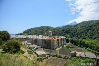 Mănăstirea Iviron, Sfântul Munte Athos