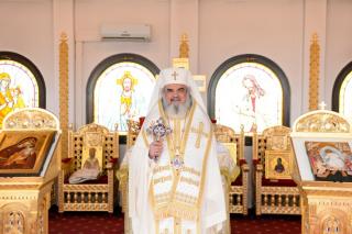 În această Duminică suntem chemaţi să aducem rugăciuni de mulţumire Preasfintei Treimi pentru darul vieţii noastre