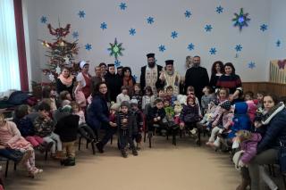 Binecuvântare pentru copiii din cadrul Fundaţiei „Episcop Melchisedec“