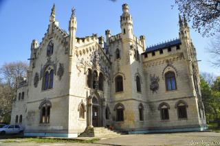 Inscripții cu tâlc la Castelul Sturza de la Miclăușeni