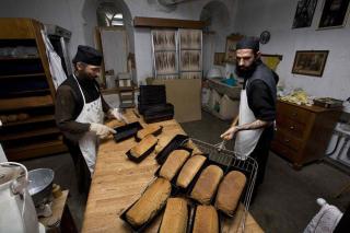 Cum să faceți pâine tradițională aghioritică (rețetă călugărească)