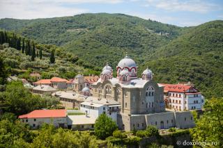 (Foto) Schitul „Sfântul Ilie” – Athos