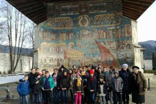 Tabăra „bucuriei“, la Fundu Moldovei