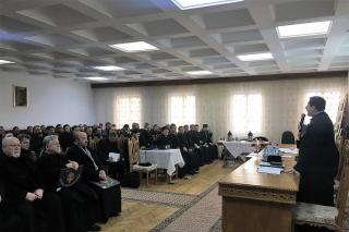 Întruniri preoţeşti în protopopiatele Bacău şi Buhuşi