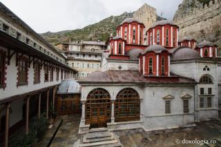 Katholikonul Mănăstirii „Sfântul Pavel” – Athos
