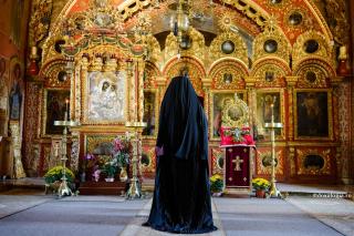 Lepădarea de lume şi desăvârşirea duhovnicească