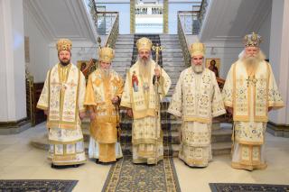 Slujiri arhiereşti în Mitropolia Moldovei şi Bucovinei